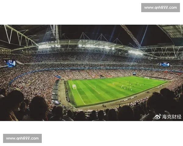 《最新体育资讯：全球赛事动态深度分析及球员表现点评》